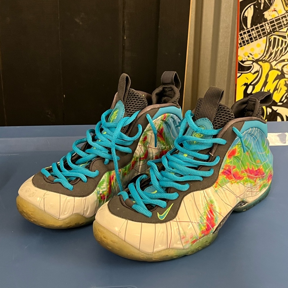 Nike foam “weatherman’s” size 10